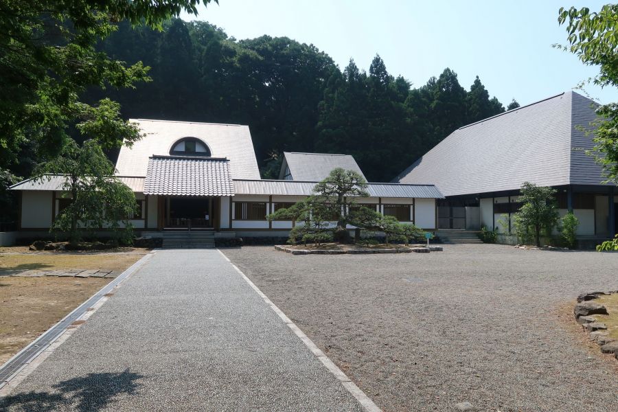 岸の題目