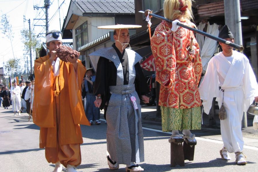 諏訪神社春季大祭大名行列