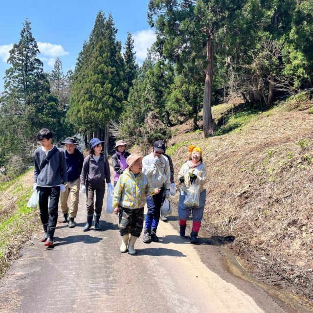 【うぶすなの家】地元のお母さんが案内！揚げたて天ぷらを味わう山菜収穫体験