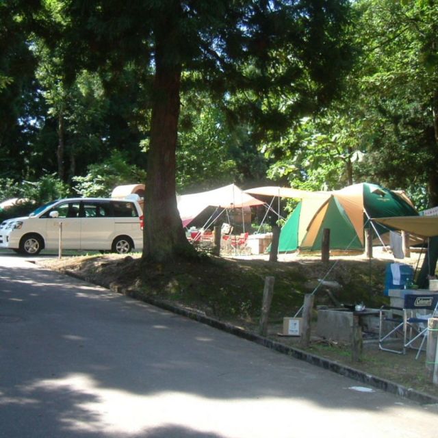 川口運動公園　オートキャンプ場