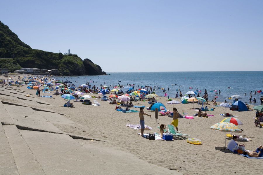 角田浜海水浴場 新潟の観光スポット 公式 新潟県のおすすめ観光 旅行情報 にいがた観光ナビ