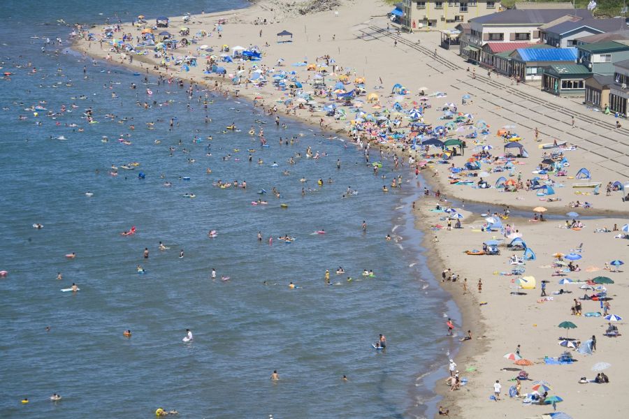 角田浜海水浴場 新潟の観光スポット 公式 新潟県のおすすめ観光 旅行情報 にいがた観光ナビ