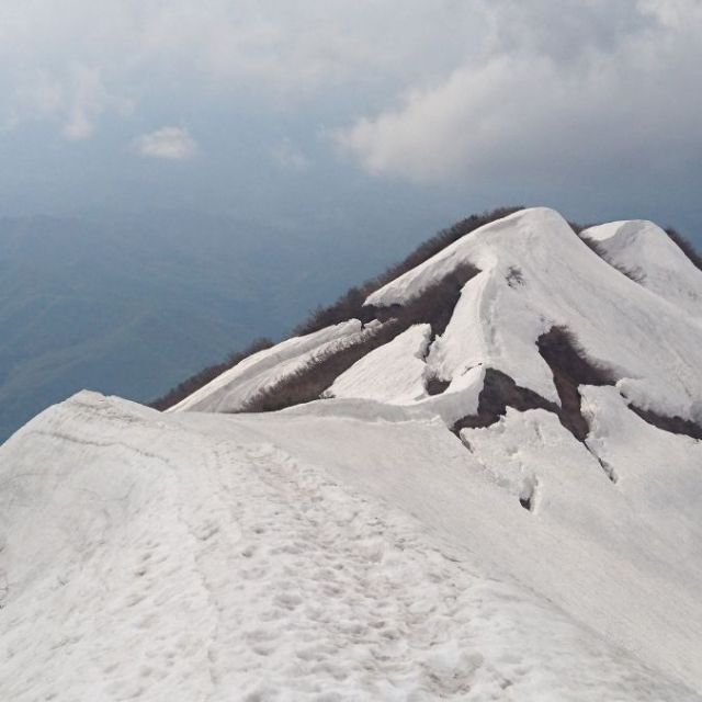 粟ケ岳・北五百川登山口