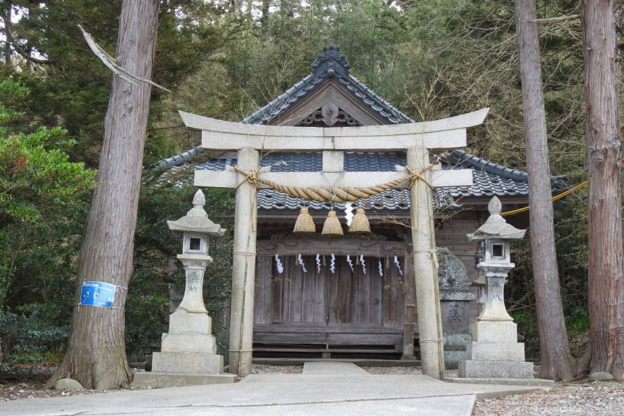 内浦・八所神社