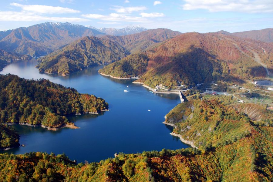 奥只見湖 新潟の観光スポット 公式 新潟県のおすすめ観光 旅行情報 にいがた観光ナビ