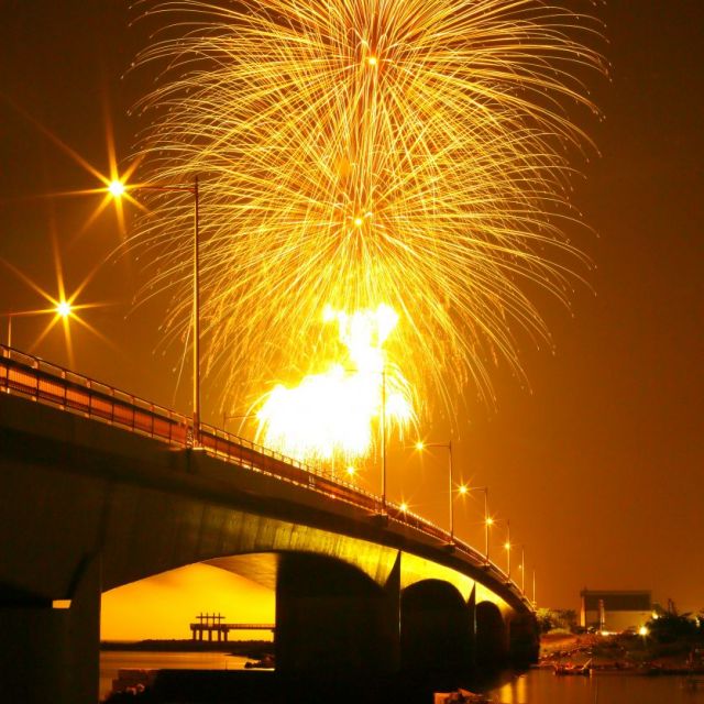 出雲崎町船まつり・大花火大会   　　