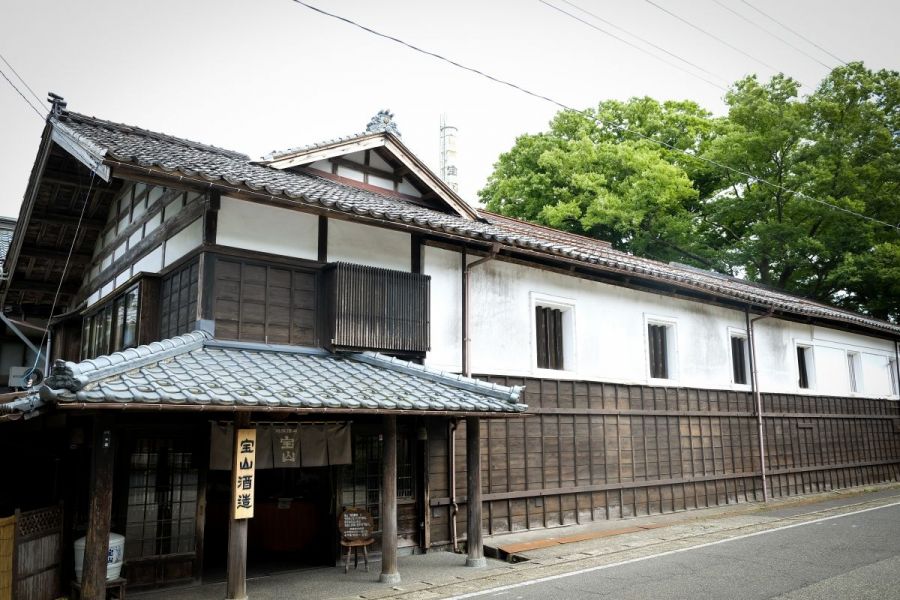 酒蔵見学・試飲の宝山酒造