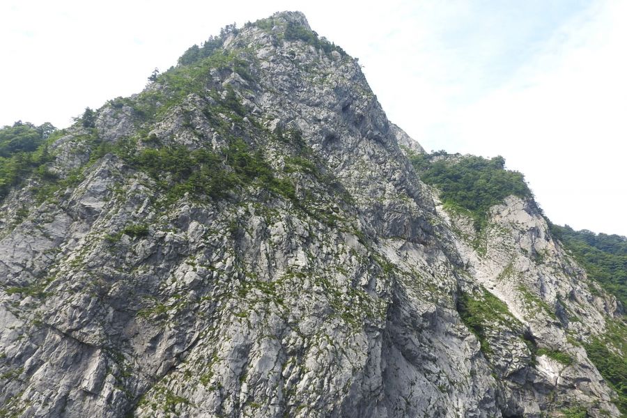 明星山 ヒスイ峡登山口 新潟の観光スポット 公式 新潟県のおすすめ観光 旅行情報 にいがた観光ナビ