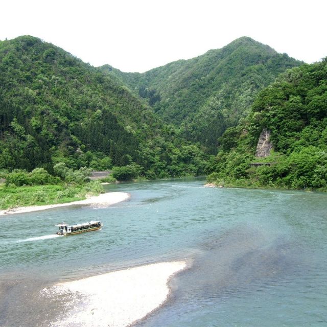 阿賀野川ライン遊覧船