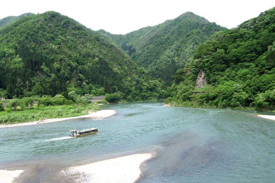 阿賀野川ライン遊覧船