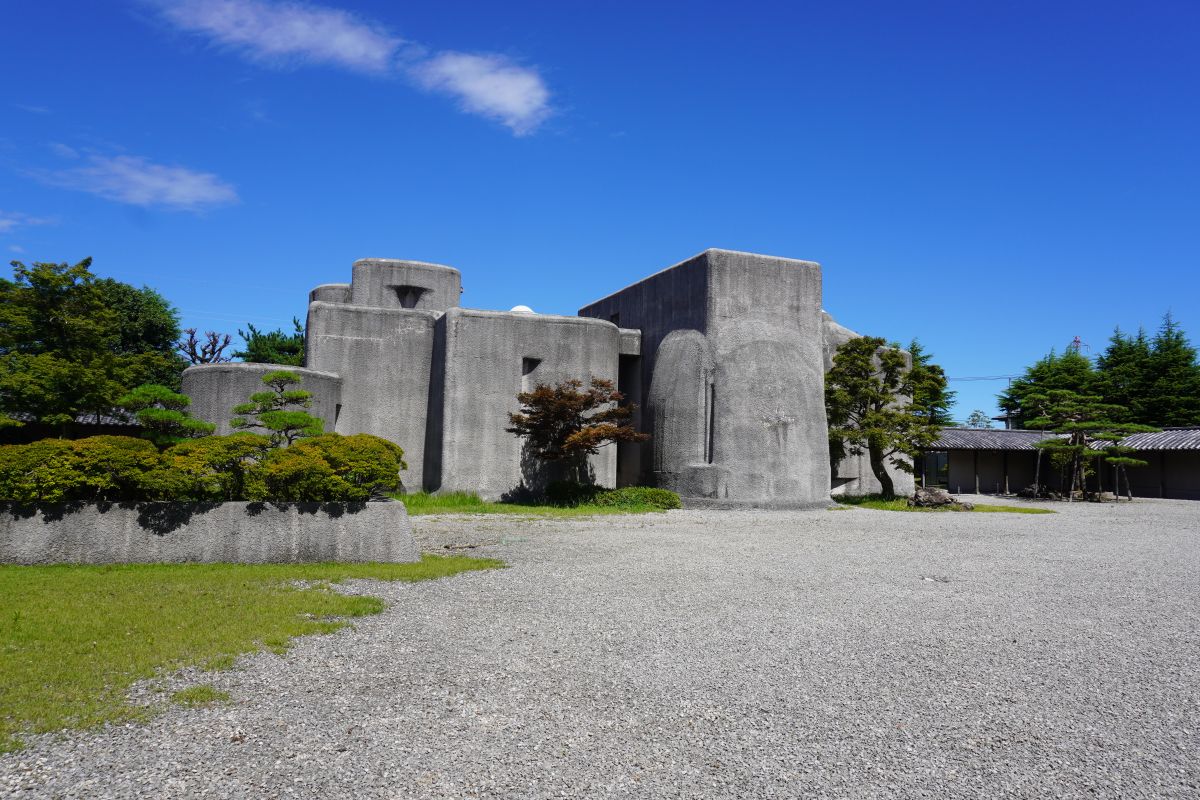 玉翠園・谷村美術館｜新潟の観光スポット｜【公式】新潟県のおすすめ観光・旅行情報！にいがた観光ナビ