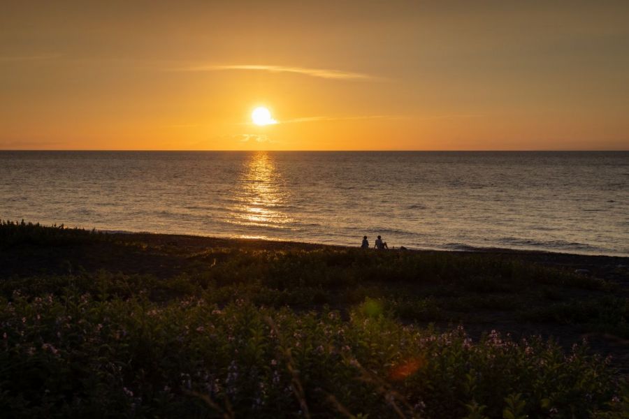 夕日と海