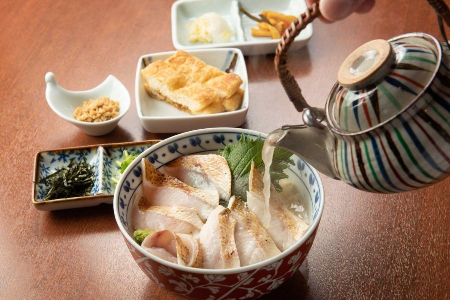 日本海美食旅・寺泊の【浜めし】