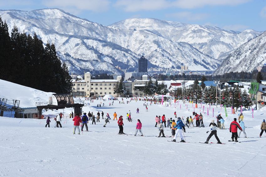 湯沢パークスキー場 新潟の観光スポット 公式 新潟県のおすすめ観光 旅行情報 にいがた観光ナビ