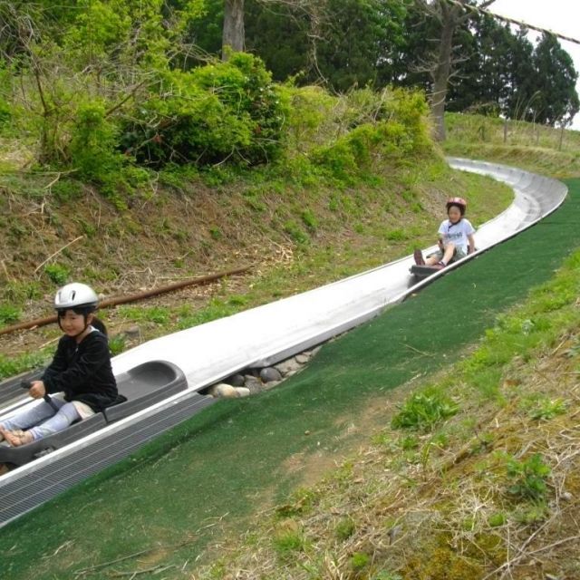 尾神岳スーパースライダー（ボブスレー）