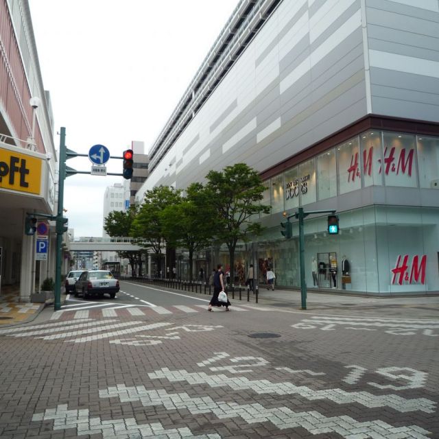 万代シテイ
