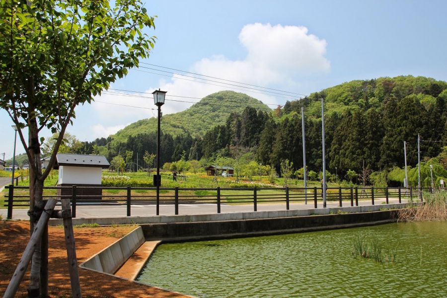 岩室湯のさと公園 新潟の観光スポット 公式 新潟県のおすすめ観光 旅行情報 にいがた観光ナビ