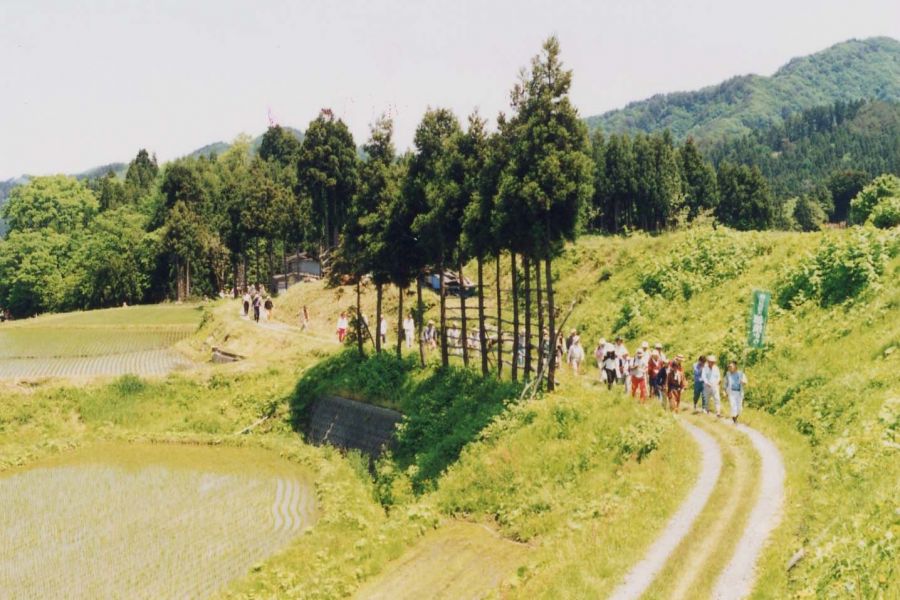 松尾芭蕉も歩いた出羽街道散策