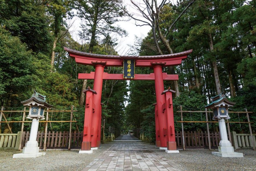 彌彦神社パワースポット巡り ぼらんてぃあガイド 新潟の体験 公式 新潟県のおすすめ観光 旅行情報 にいがた観光ナビ