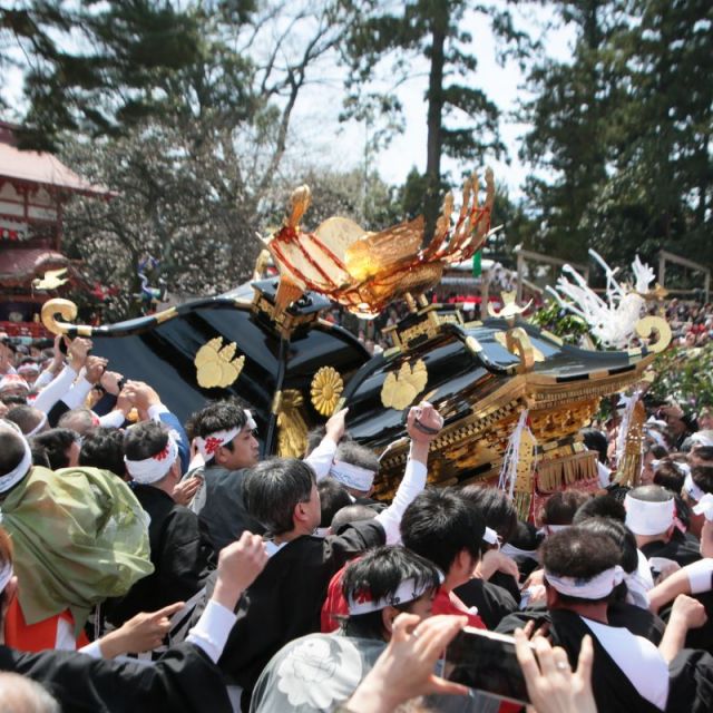 天津神社春大祭（糸魚川けんか祭り）