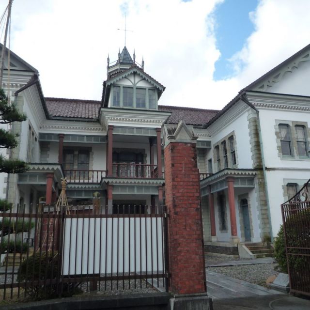 新潟県政記念館