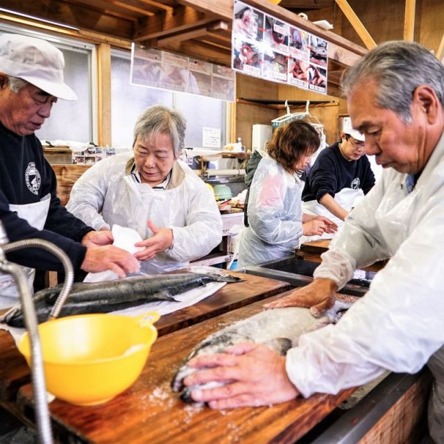 越後村上三ノ丸流鮭塩引き道場