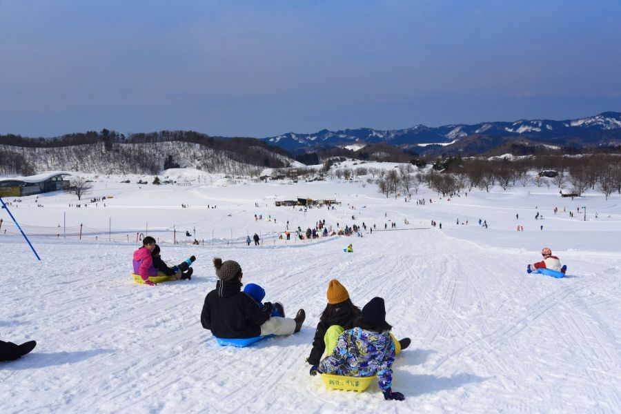 北陸地方最大級150mの広いソリゲレンデ