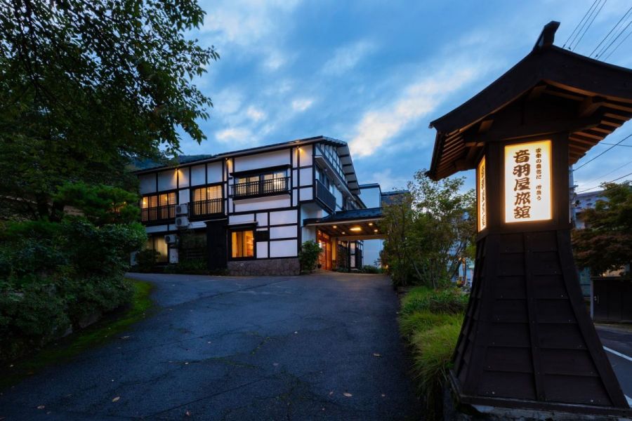 音羽屋旅館 新潟の観光スポット 公式 新潟県のおすすめ観光 旅行情報 にいがた観光ナビ