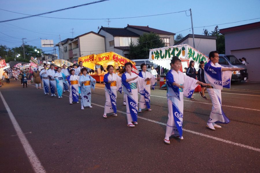 まつりのフィナーレを飾る、大民謡流し