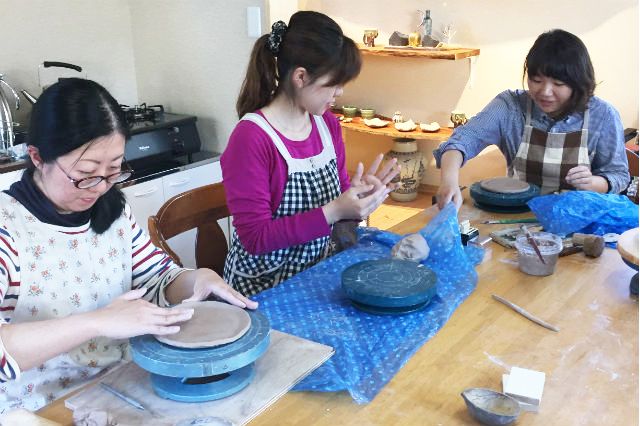 【陶芸体験】瀬波温泉の思い出に！1点物のお好きな器作り体験（1個）