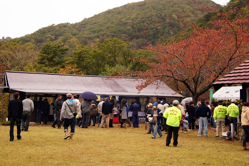 10月最終日曜には「紅葉山まつり」が開催されます。