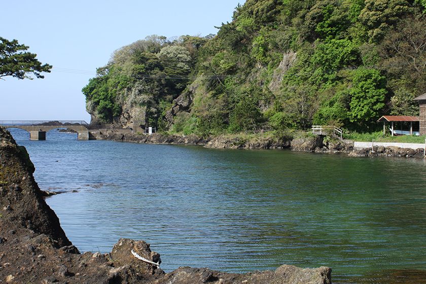 矢島 経島 新潟の観光スポット 公式 新潟県のおすすめ観光 旅行情報 にいがた観光ナビ