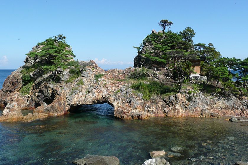 赤亀岩