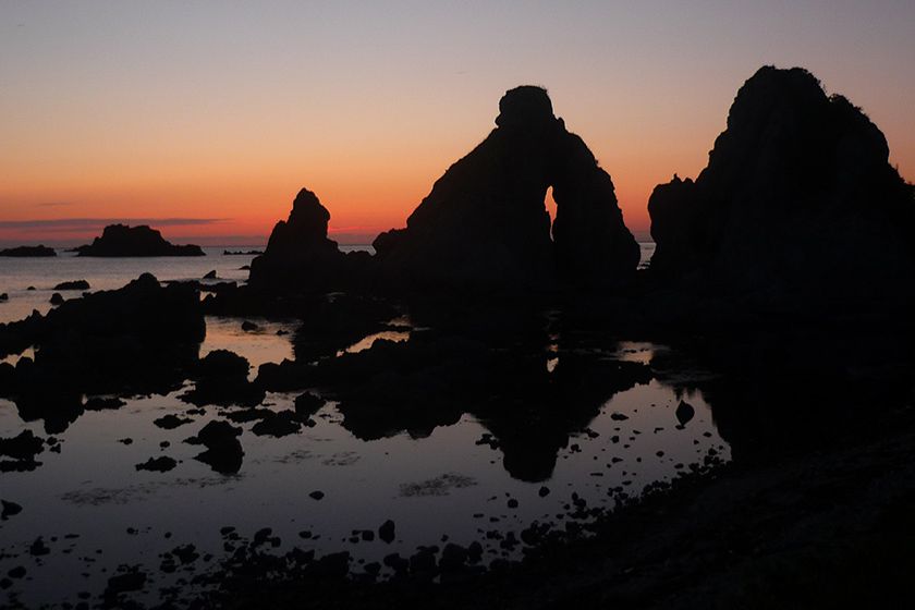 七浦海岸は佐渡の夕日の名所です。