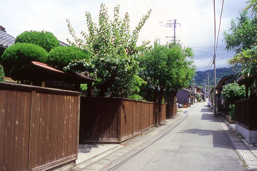 相川奉行所と金山を結んだ歴史の道