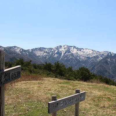 ドンデン山・石花登山口