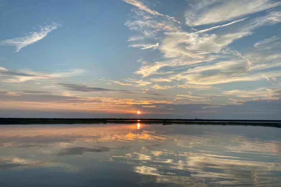 キャンプ場から見える夕日