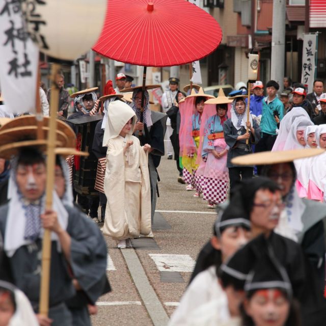 つがわ狐の嫁入り行列