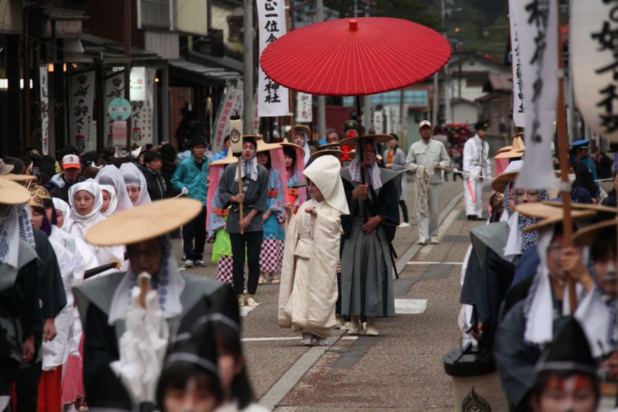 つがわ狐の嫁入り行列 開催中止となりました 新潟のイベント 公式 新潟県のおすすめ観光 旅行情報 にいがた観光ナビ