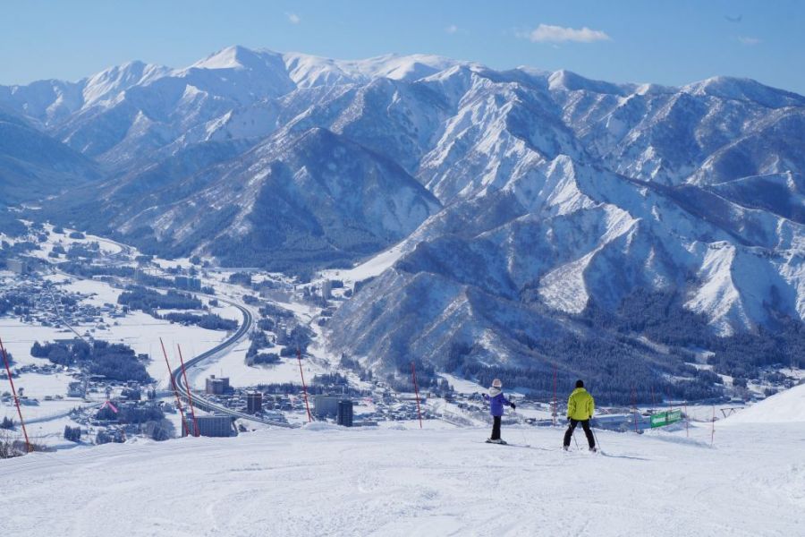 壮大な景色を楽しめるクルーズコース