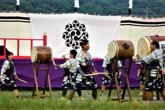 御実城太鼓