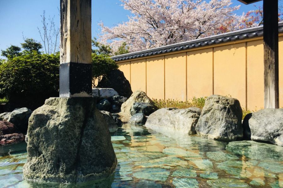 日帰り 温泉 新潟