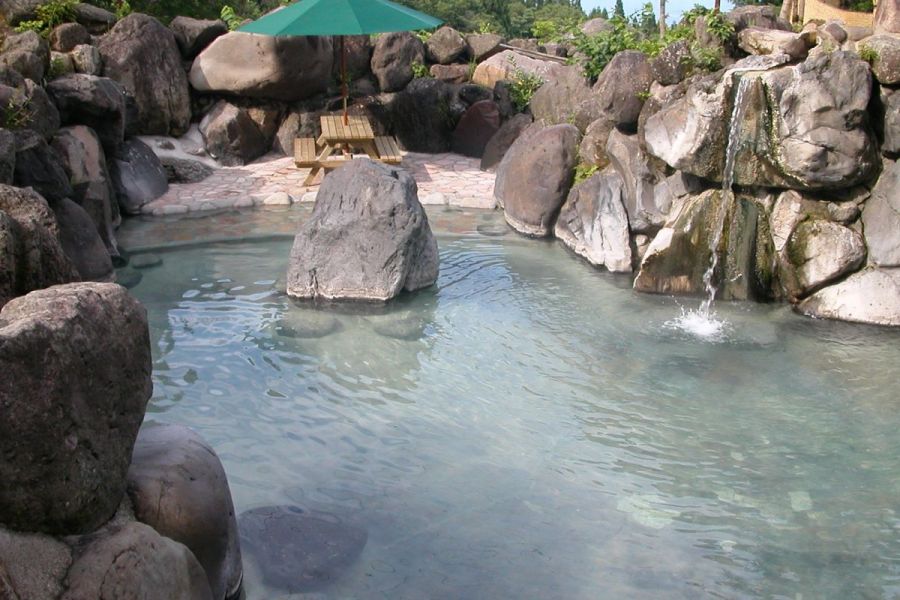 赤倉温泉野天風呂 滝の湯