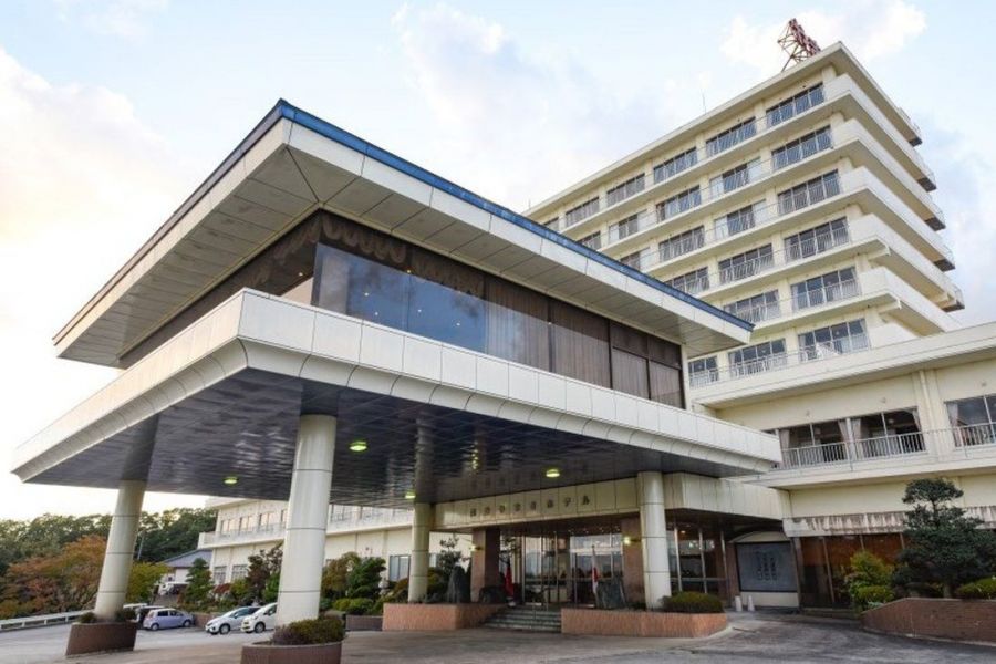 両津やまきホテル