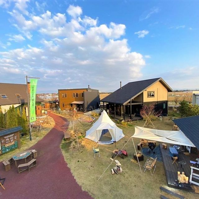 BESS新潟　ログハウス（住宅展示場）