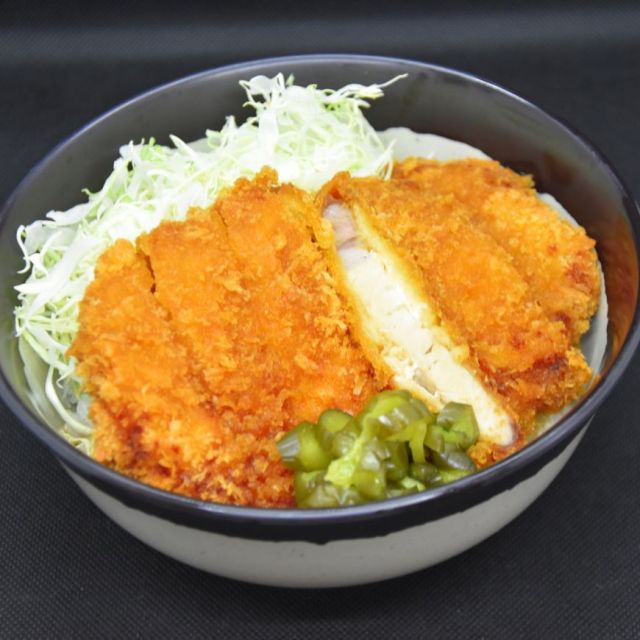 三元豚特製ロースたれカツ丼