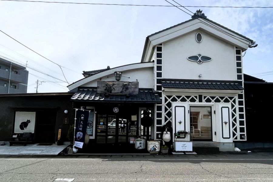 新潟は酒蔵だけじゃない！ここにしかないお酒を求めて！そうだ！酒屋に行こう④【地酒の都屋】／新潟市