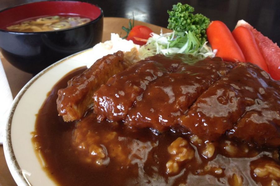 盛り良すぎ！！喜味屋食堂の洋風かつ丼をいただきました！／長岡市