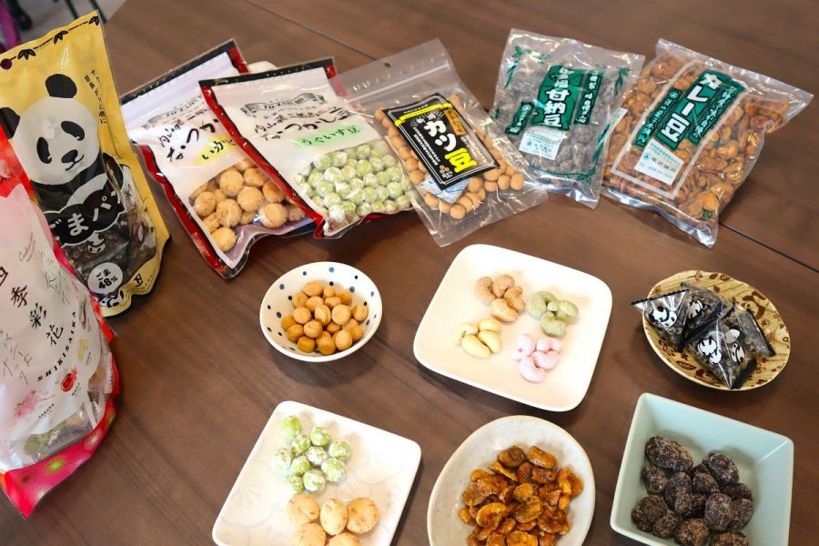 福来る！新潟のおいしい豆菓子を食べてみた「内山藤三郎商店」「成沢商店」／新潟市・弥彦村