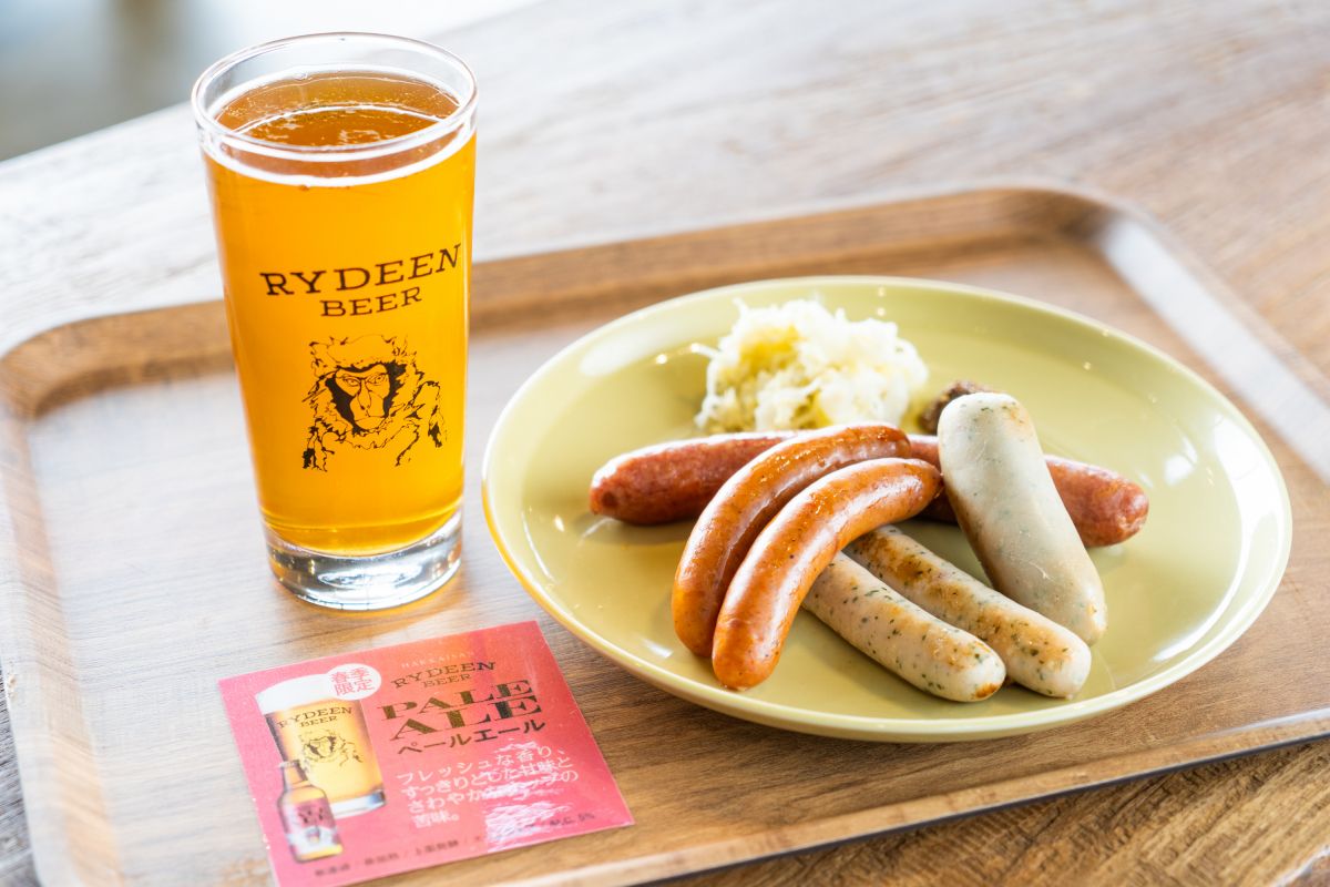 八海山の麓で味わうグルメ！「猿倉山ビール醸造所」＆「little M.」／南魚沼市